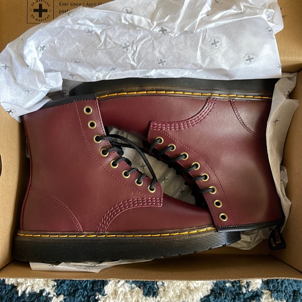 Women Dr Martens Boots